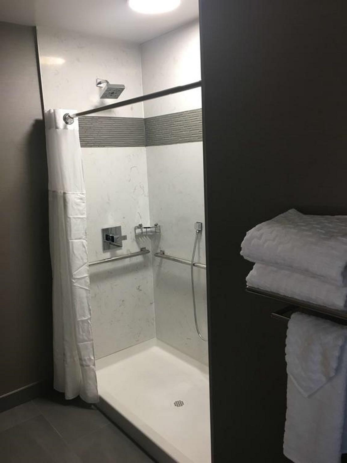 Best Western Plus Temecula Wine Country Hotel & Suites Экстерьер фото