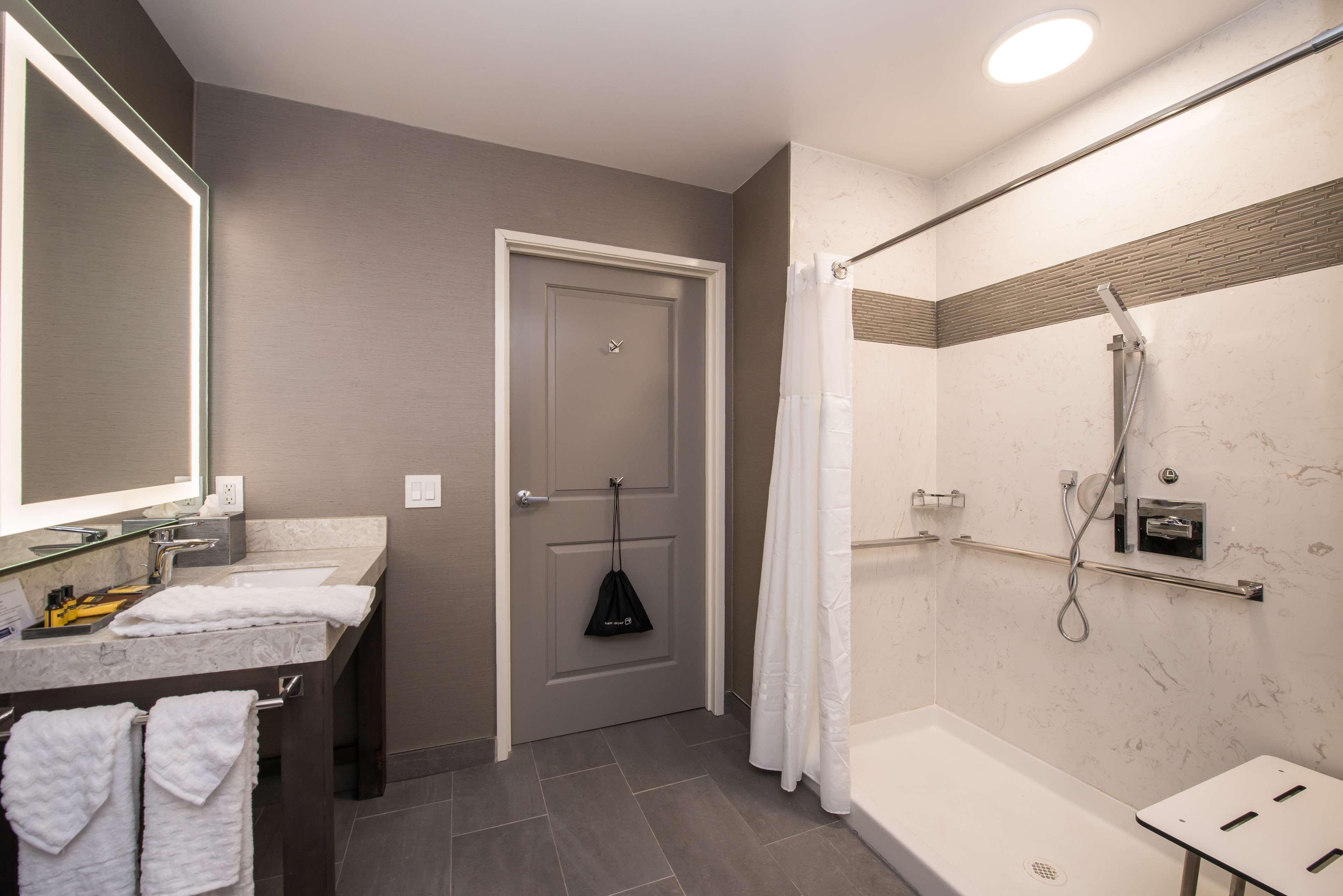 Best Western Plus Temecula Wine Country Hotel & Suites Экстерьер фото