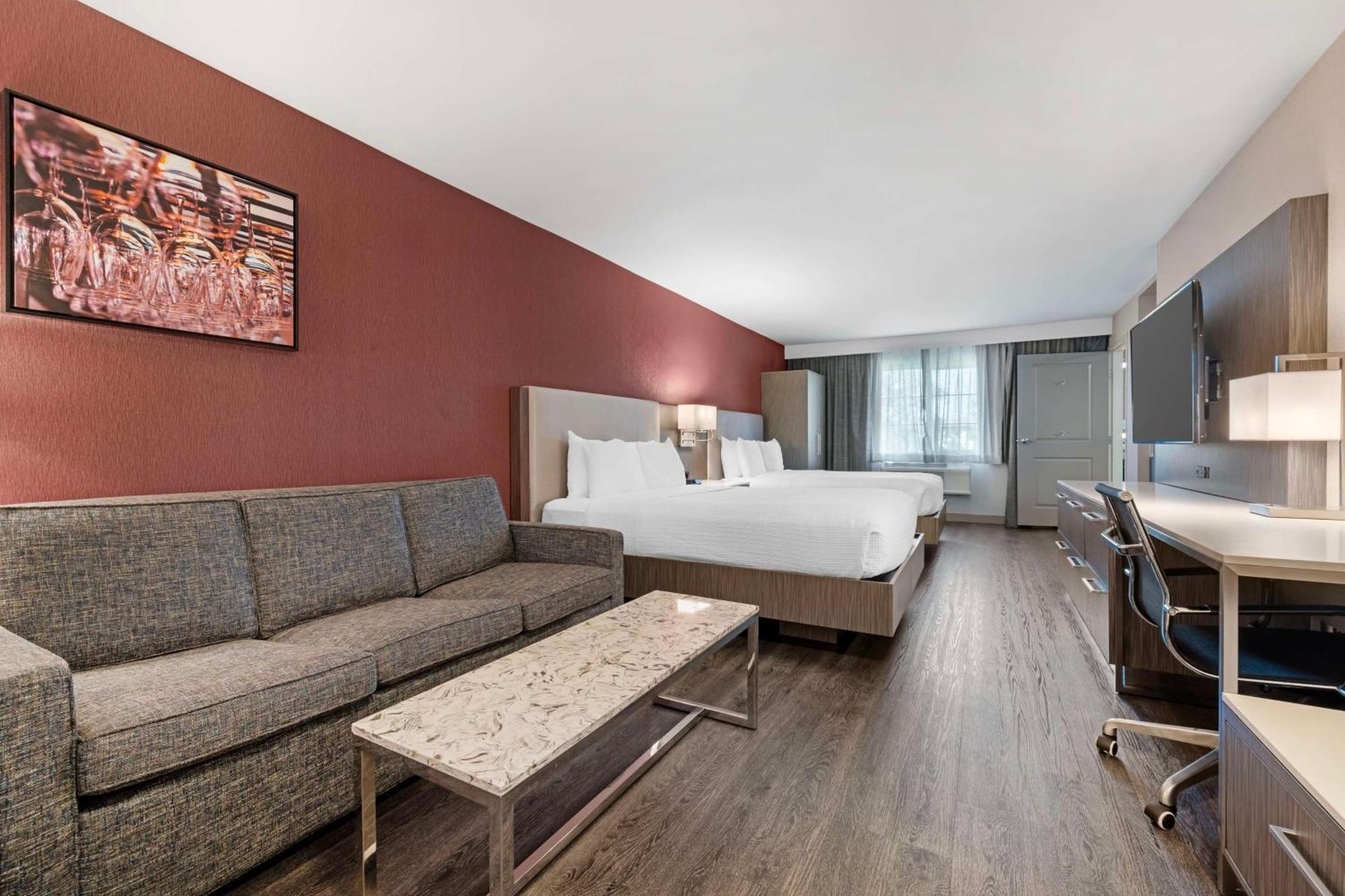 Best Western Plus Temecula Wine Country Hotel & Suites Экстерьер фото