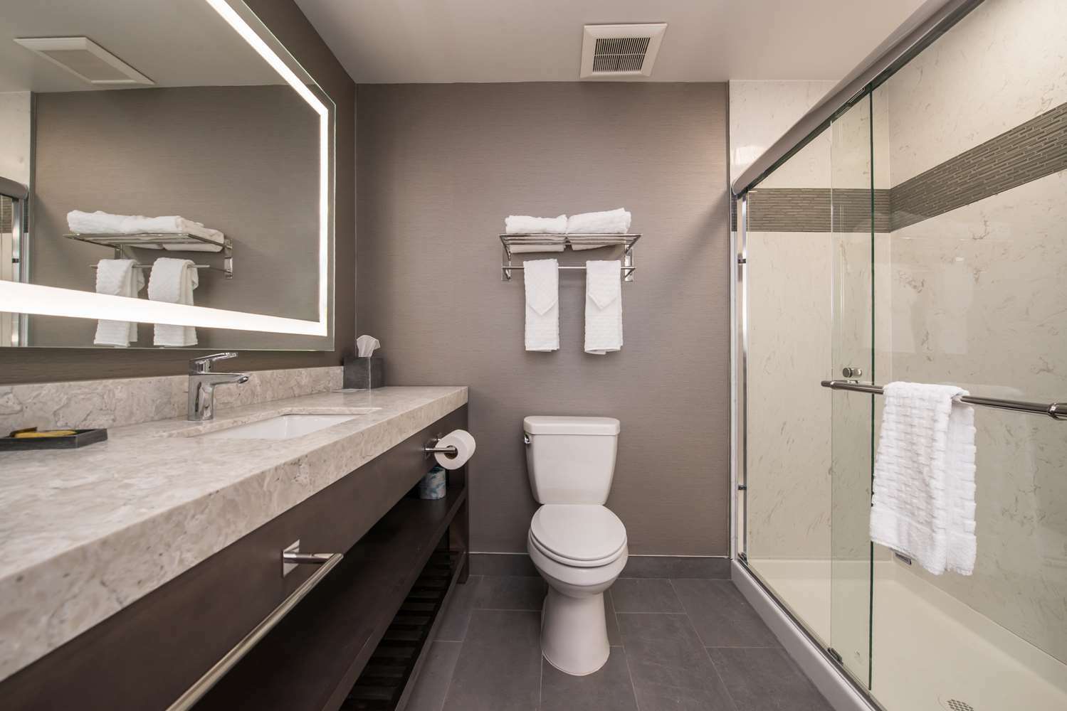 Best Western Plus Temecula Wine Country Hotel & Suites Экстерьер фото